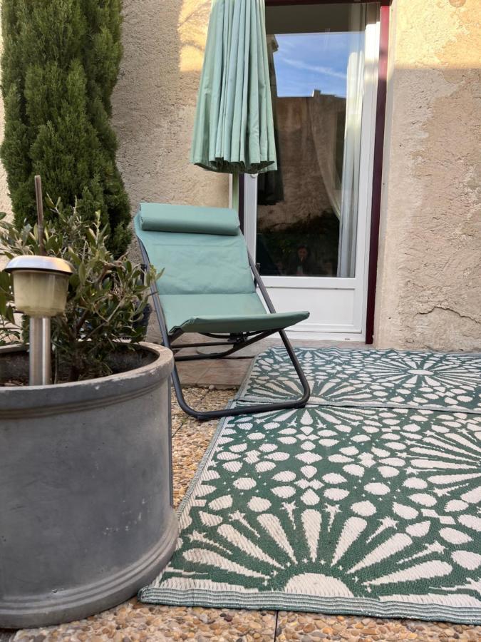 Apartamento Sasha'Blue-Terrasse Jardin-Park-Clim-Piscine LʼIsle-sur-la-Sorgue Exterior foto